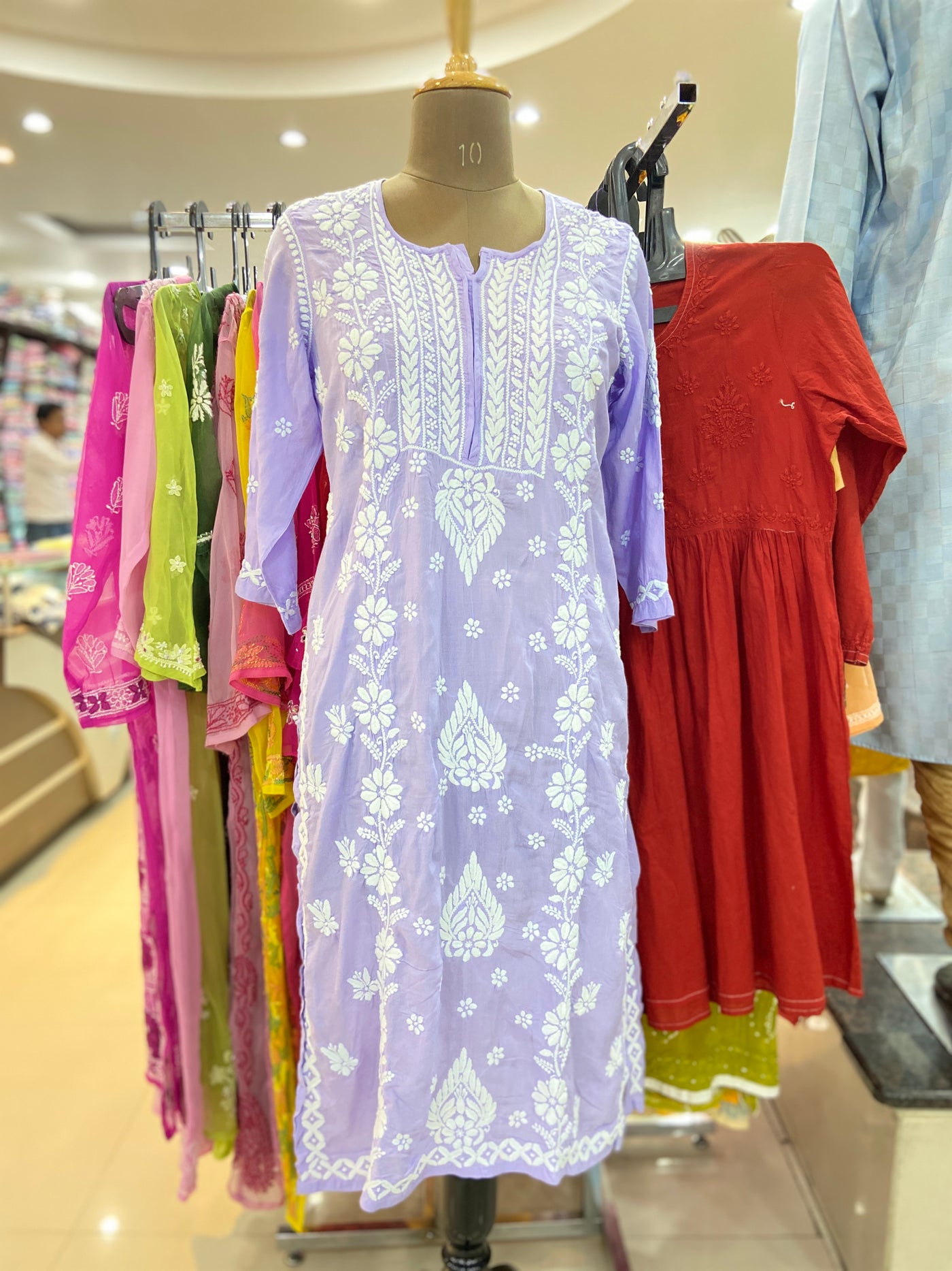 Sofia Lucknowi Chikankari Modal Soft Kurti On New Design.