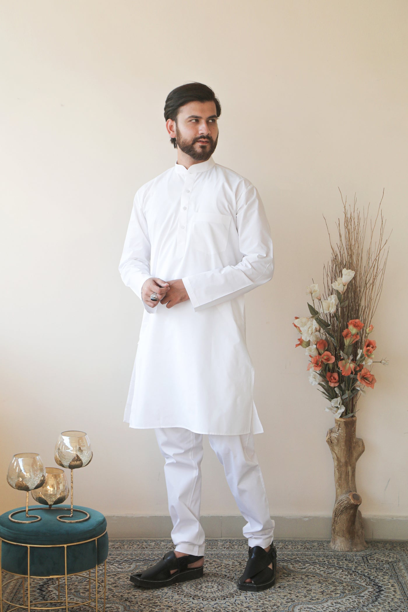 Almas Lifestyle Lucknowi Kurta Pajama Set | White - Almas Lifestyle